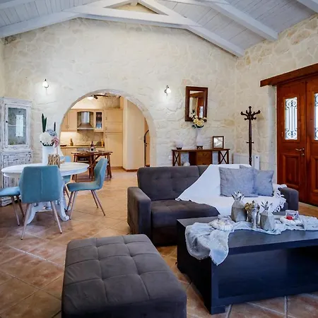 Sincerity Luxury Vila Tragaki