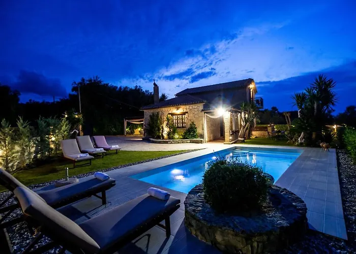 Sincerity Luxury * Tragaki