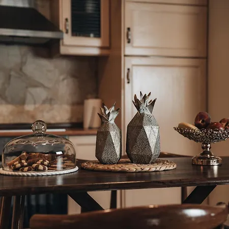 فيلة Sincerity Luxury *